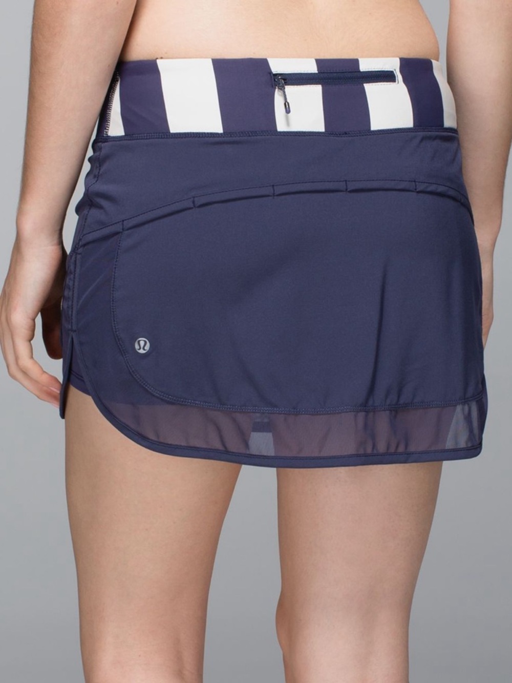 Lululemon Hotty Hot Skirt In Cadet Blue Size 2 - Picture 2 of 6